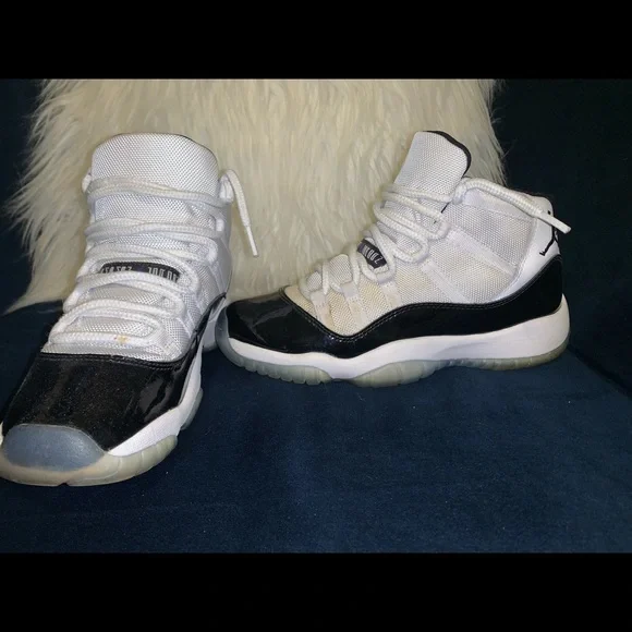 Jordan 11 Retro Concord.